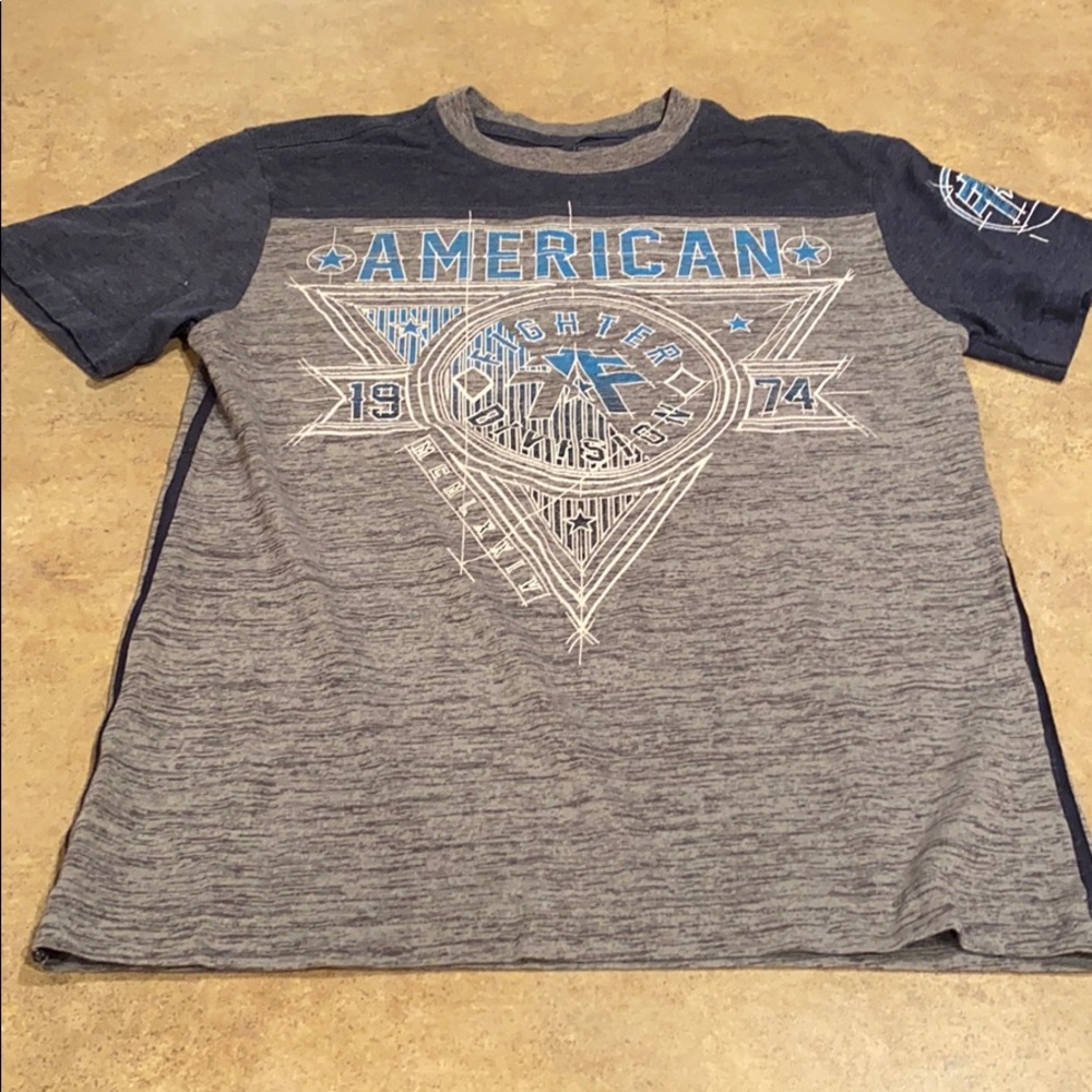 Boys American Fighter shirt size medium